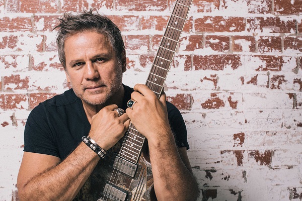 Jon Stevens chat with Sean from therockpit.net.